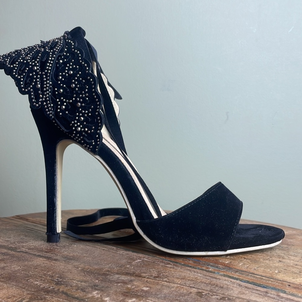 NEW DiJiGirls Black Stiletto Heel Butterfly Rhinestone Embellishments Size 9